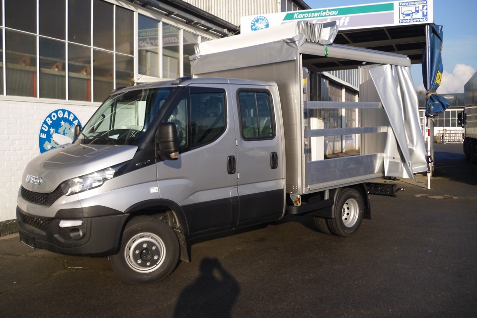 Lampferhoff Curtainsider offen