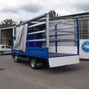 Lampferhoff Curtainsider mit Heckklappe